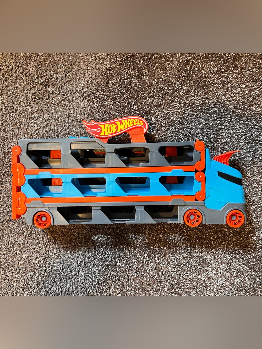 Hot Wheels Hauler Truck